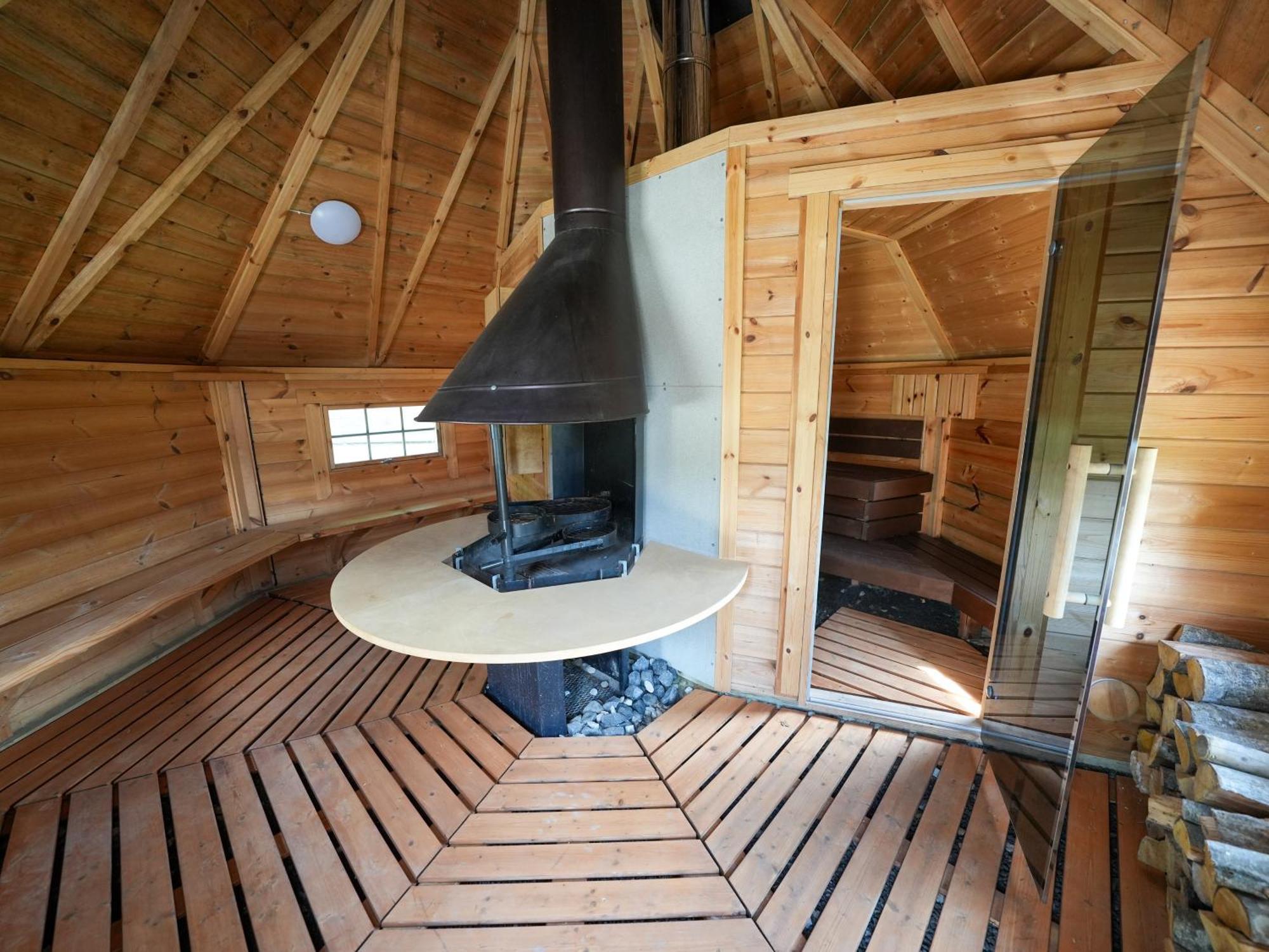Reiu Holiday Centre Paikuse エクステリア 写真